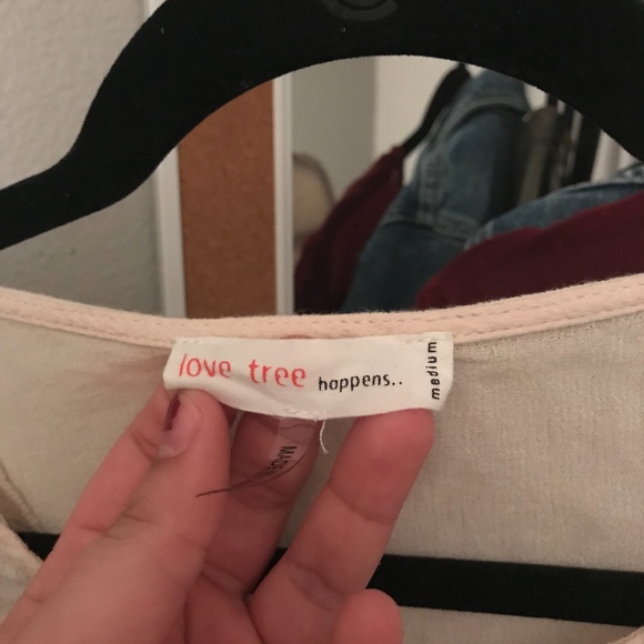 Aztec Pattern flowy top - Picture 4 of 4